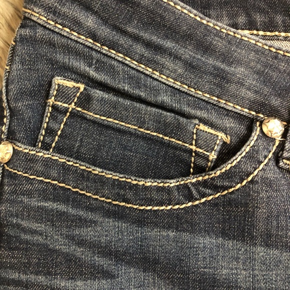 Lee Platinum Label Women’s Size 14 Embroidered Straight Leg Denim Jeans - Picture 3 of 10